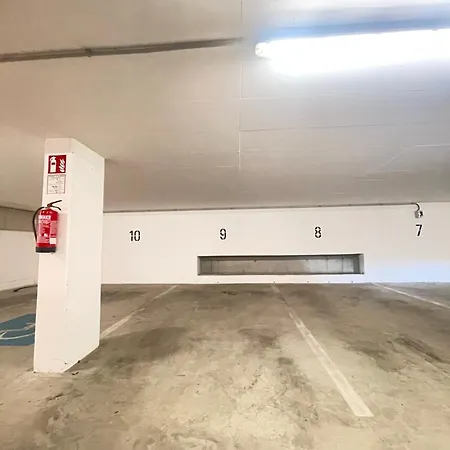 Am Lend Und Free Parking